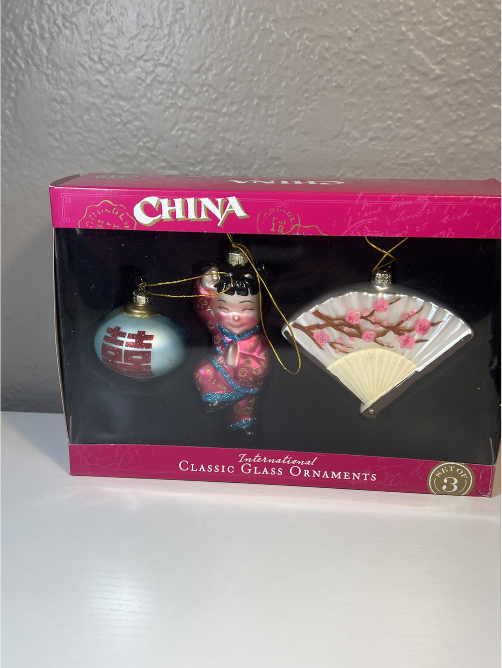 World Market China Glass Ornaments Set of 3 Double Happiness Fan Figure Boxed